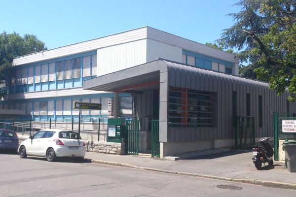 Extension | CENTRE CAF | Arch2o| Annemasse (74)